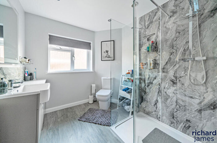 4 Bedroom Detached House For Sale In Marlborough Road, Wroughton, Wiltshire, SN4
