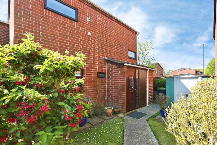 3 Bedroom End Terrace House For Sale In The Mount, Gosport, PO13