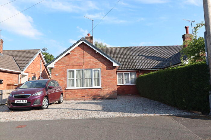 2 Bedroom Semi-Detached Bungalow For Sale In Grove Gardens, Littleton, Chester, CH3