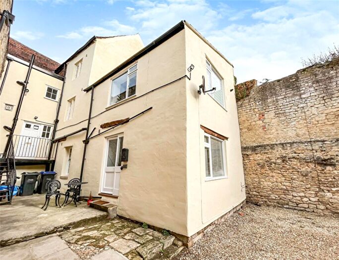 1 Bedroom Apartment For Sale In Bull Pit, Bradford On Avon, BA15