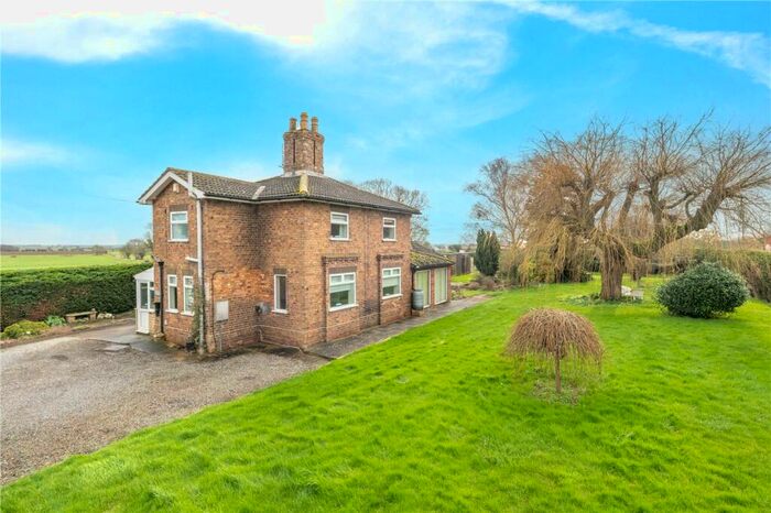 4 Bedroom Detached House For Sale In Main Road, Dunsby, Bourne, Lincolnshire, PE10