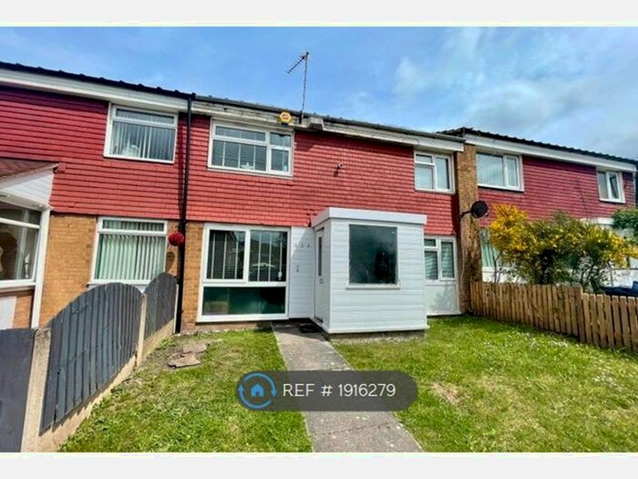 3 Bedroom Terraced House To Rent In Allens Croft Road, Birmingham, B14