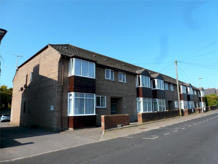 1 Bedroom Flat To Rent In Victoria Court, Dorchester, Dorset DT1