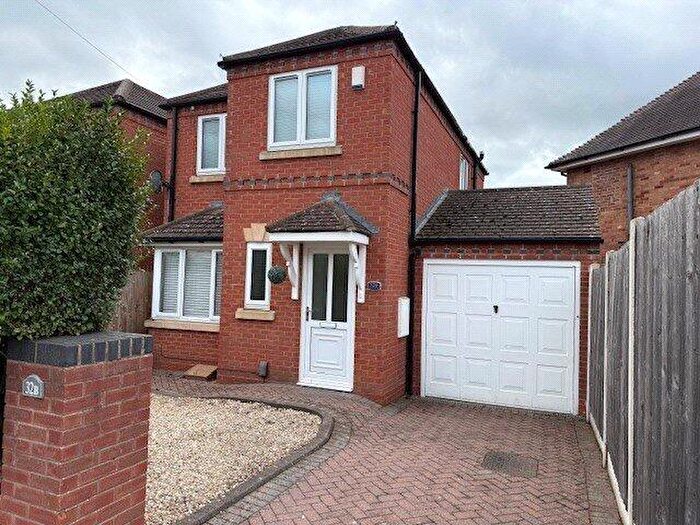 3 Bedroom Detached House For Sale In Sion Hill, Kidderminster, Worcestershire, DY10