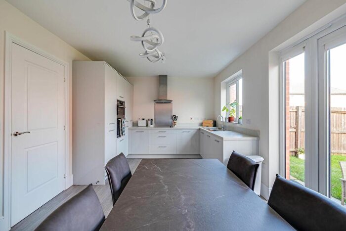 4 Bedroom Detached House For Sale In Old Meadow Drive, Backford, CH1
