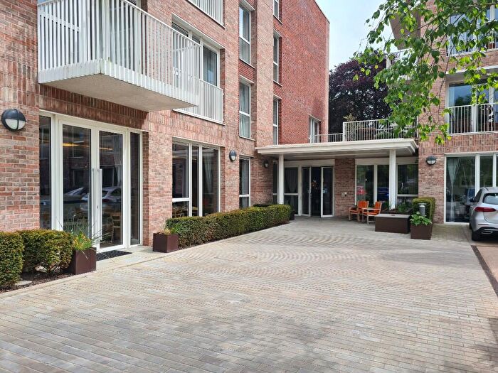 1 Bedroom Retirement Property For Sale In Alderley Road, Wilmslow, Cheshire, SK9