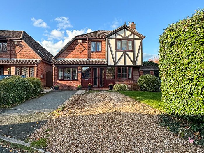 4 Bedroom Detached House For Sale In Barnside Way, Moulton, Northwich, CW9