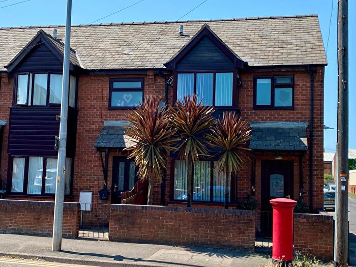 3 Bedroom Terraced House For Sale In Harlaxton Road, Grantham, NG31