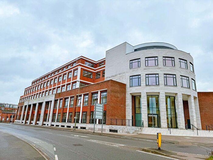 2 Bedroom Apartment To Rent In Syward Place, Pycroft Road. Chertsey., KT16