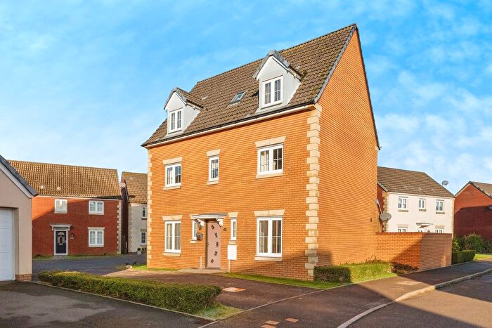 5 Bedroom Detached House For Sale In Tir Yr Yspyty, Bynea, Llanelli, SA14