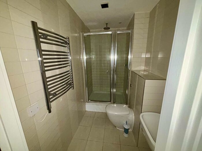 2 Bedroom Flat To Rent In Altair House, Falcon Drive, Cardiff, CF10