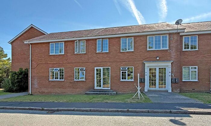 3 Bedroom Apartment For Sale In Glantraeth, Bangor, Gwynedd, LL57