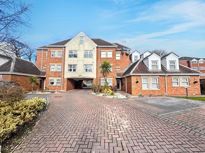 2 Bedroom Apartment To Rent In Grosvenor Road, Westoe, South Shields, Tyne And Wear, NE33