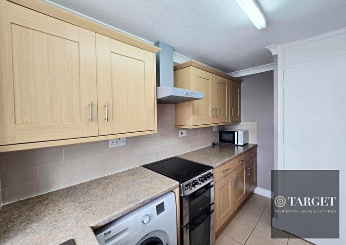 1 Bedroom Flat To Rent In Cobbett Close, EN3