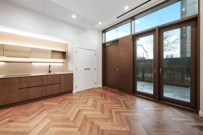 1 Bedroom Flat For Sale In Parkland Walk, London, SW6