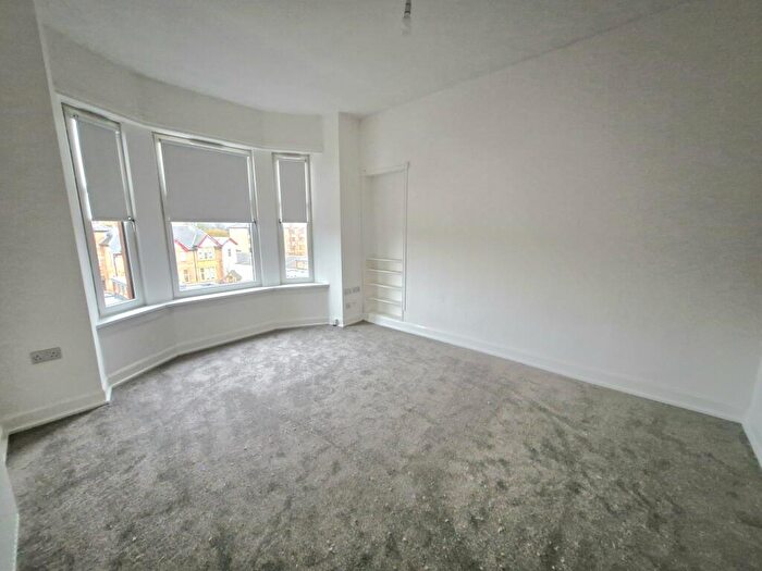 1 Bedroom Flat To Rent In Hathaway Lane, Maryhill, G20