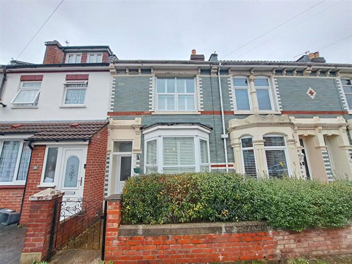 3 Bedroom Terraced House For Sale In Paddington Road, Portsmouth, PO2