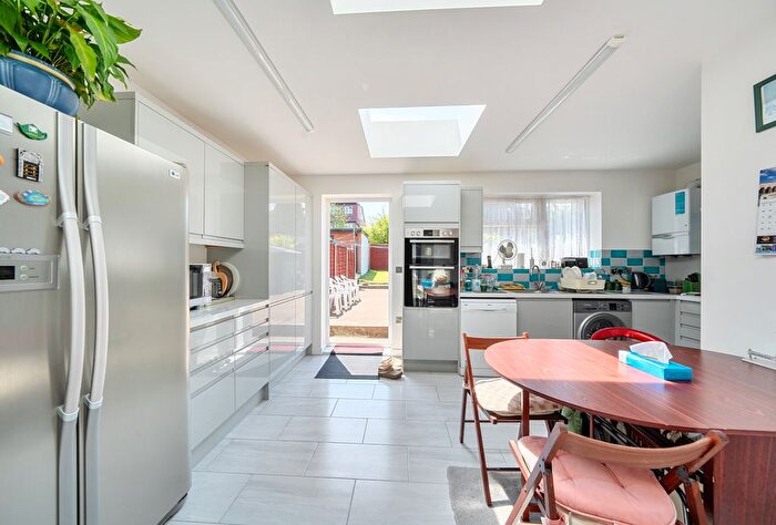 4 Bedroom Semi-Detached House For Sale In Rose Glen, London, NW9