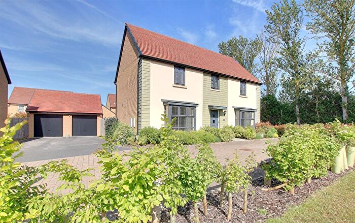 5 Bedroom Detached House For Sale In Godley Green, Godmanchester, Huntingdon, PE29
