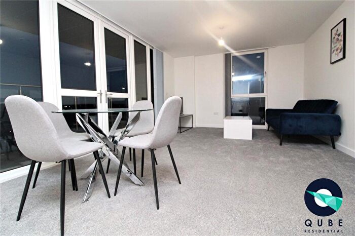 2 Bedroom Flat To Rent In Adelphi Wharf, Adelphi Street, Salford, Greater Manchester, M3