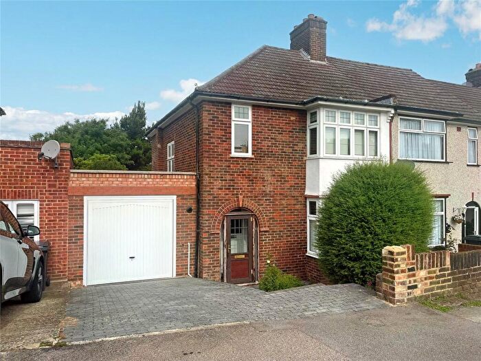 3 Bedroom End Of Terrace House To Rent In Further Green Road, Catford, London, SE6