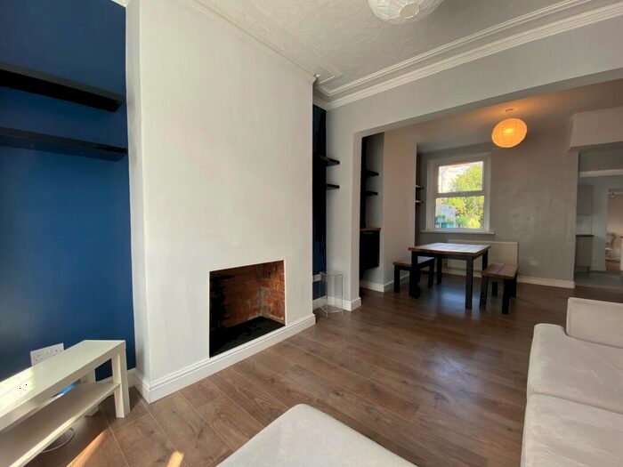 2 Bedroom Terraced House To Rent In Diana Street, Cardiff, CF24