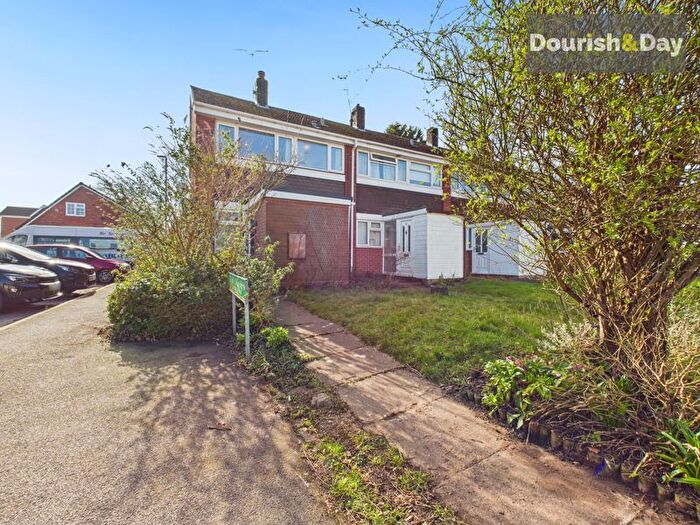 3 Bedroom End Of Terrace House For Sale In Grange Road, Penkridge, Staffordshire, ST19