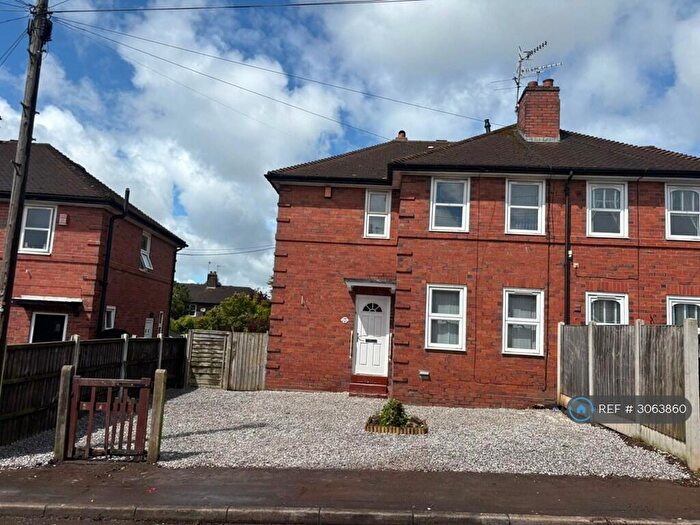 4 Bedroom Semi-Detached House To Rent In Forber Road, Stoke-On-Trent, ST4