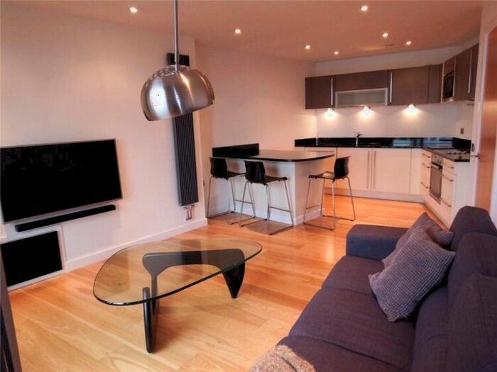 2 Bedroom Apartment For Sale In Candle House Wharf Approach Leeds, LS1