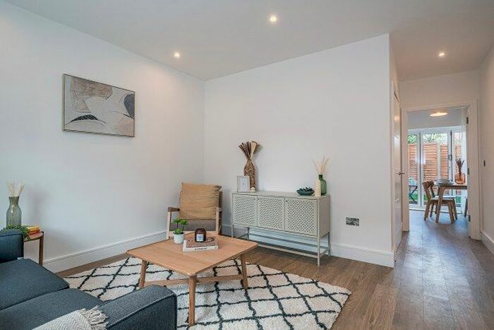 3 Bedroom Property To Rent In Hooper Street, Birmingham, B18