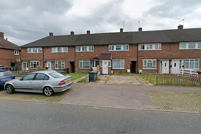 Studio To Rent In Aycliffe Road, Borehamwood, WD6