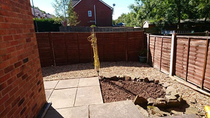 2 Bedroom Apartment To Rent In Jubilee Gardens; New Mills., SK22