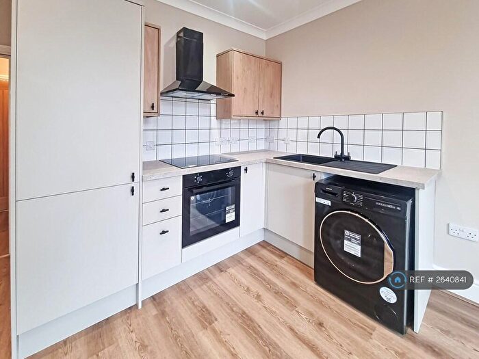 1 Bedroom Flat To Rent In Alexandra Road, Prenton, CH43