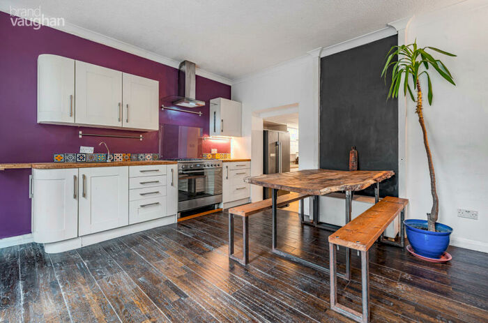 3 Bedroom Terraced House To Rent In Crown Gardens, Brighton, East Sussex, BN1