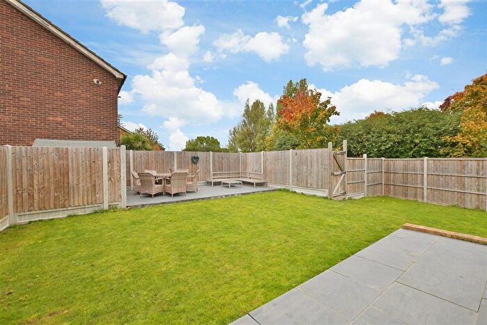 4 Bedroom End Terrace House For Sale In Kingston Hill Avenue, Chadwell Heath, Essex, RM6