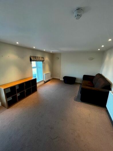 2 Bedroom Flat To Rent In Sandylands Promenade, Morecambe, LA3