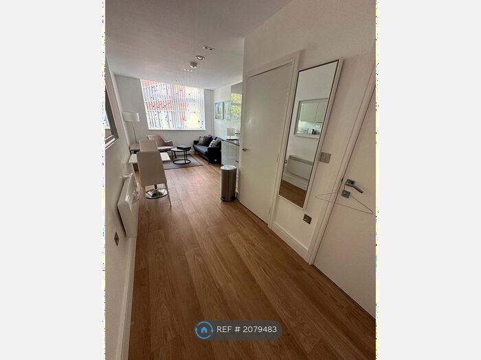 1 Bedroom Flat To Rent In Felt House, Luton, LU4