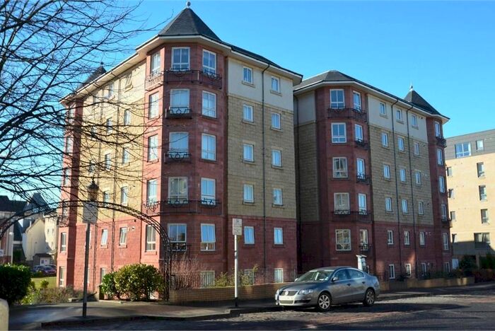 2 Bedroom Flat To Rent In Mcdonald Road, Edinburgh, EH7