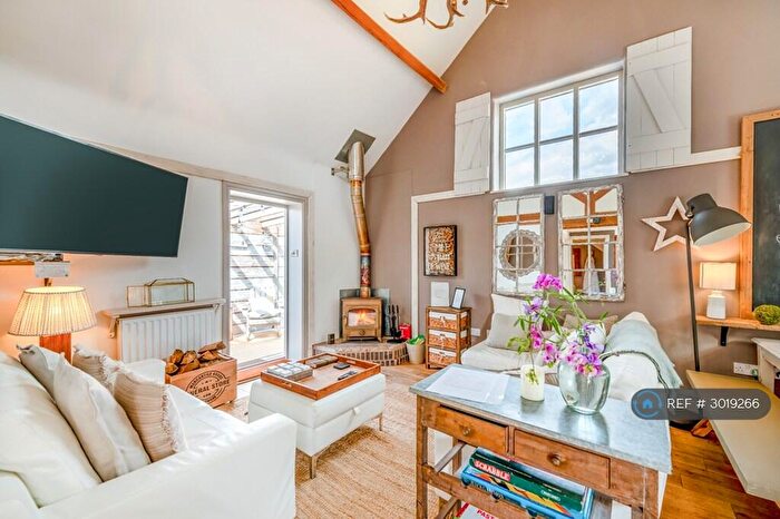2 Bedroom Detached House To Rent In Cholmondeley Road, Wrenbury, CW5
