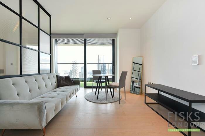 Studio To Rent In Bagshaw Building, The Wardian, South Quay, E14