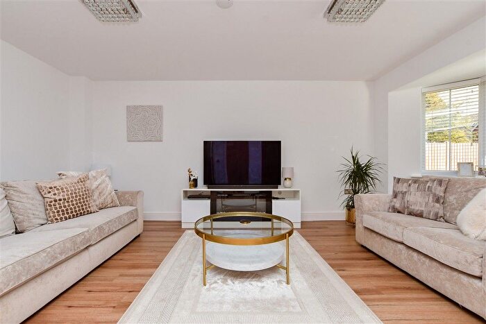 4 Bedroom Detached House For Sale In Lime Trees, Ramsgate, Kent, CT12