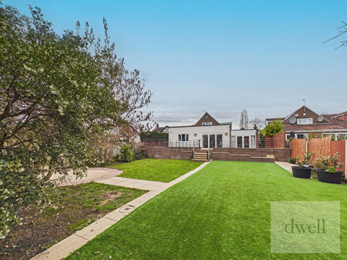 6 Bedroom Detached House For Sale In Heathfield, Adel, Leeds, LS16