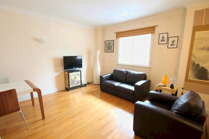 1 Bedroom Flat To Rent In North Block, C Belvedere Road, London, SE1