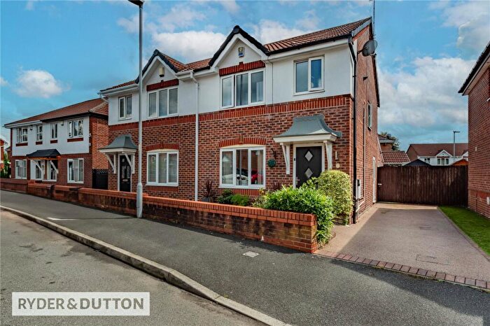 3 Bedroom Semi Detached House For Sale In Leegate Drive, Blackley, Manchester, M9