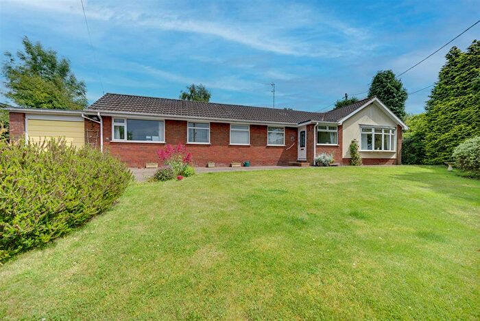 3 Bedroom Detached Bungalow For Sale In Mill Lane, Scholar Green, ST7