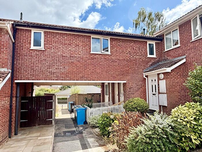 1 Bedroom Flat For Sale In Sycamore Close, Creekmoor, BH17