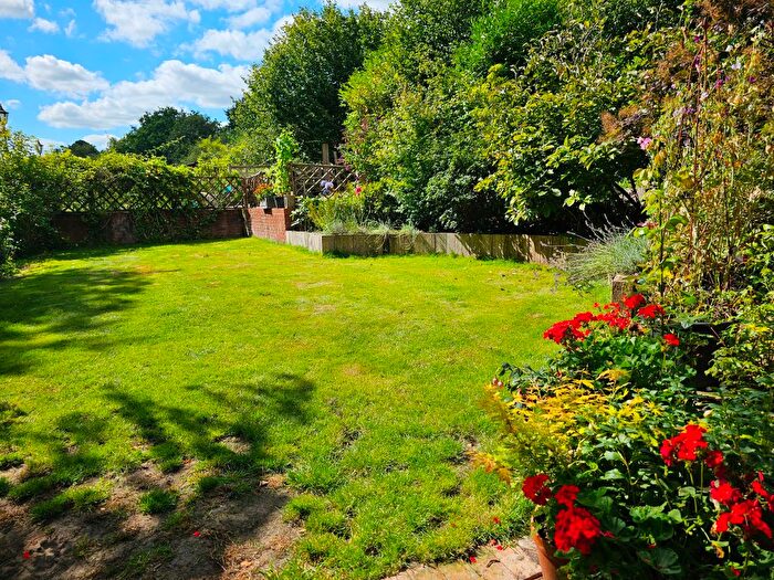 3 Bedroom Semi-Detached House For Sale In Edenbridge Road, Hartfield, TN7