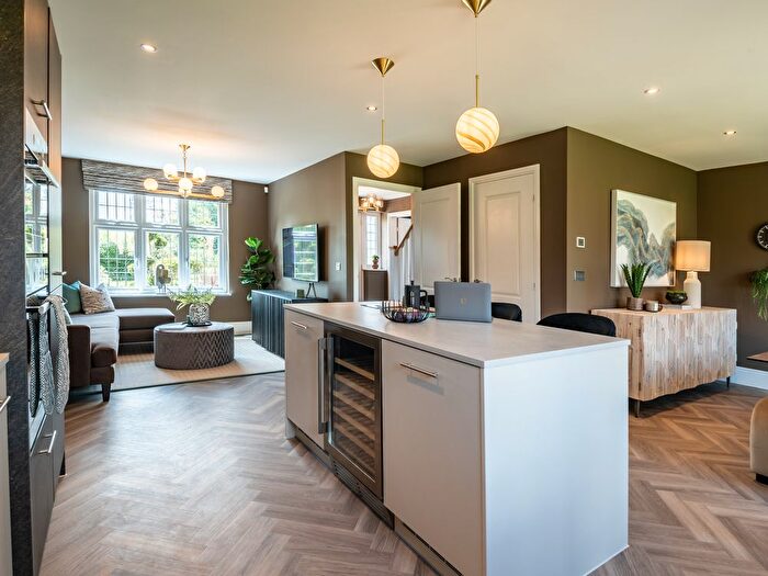 4 Bedroom Detached House For Sale In "Harrogate" At Woolavington Road, Puriton, Bridgwater, TA7
