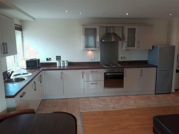 2 Bedroom Apartment To Rent In Masshouse Plaza, Birmingham, B5