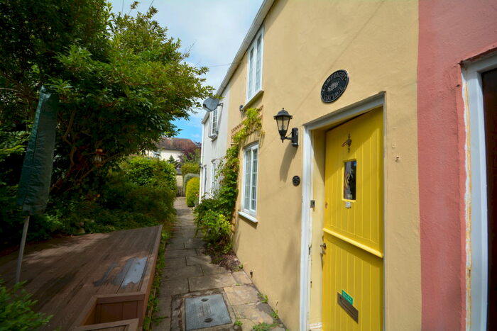 1 Bedroom House To Rent In Glyde Path Road, Dorchester, DT1